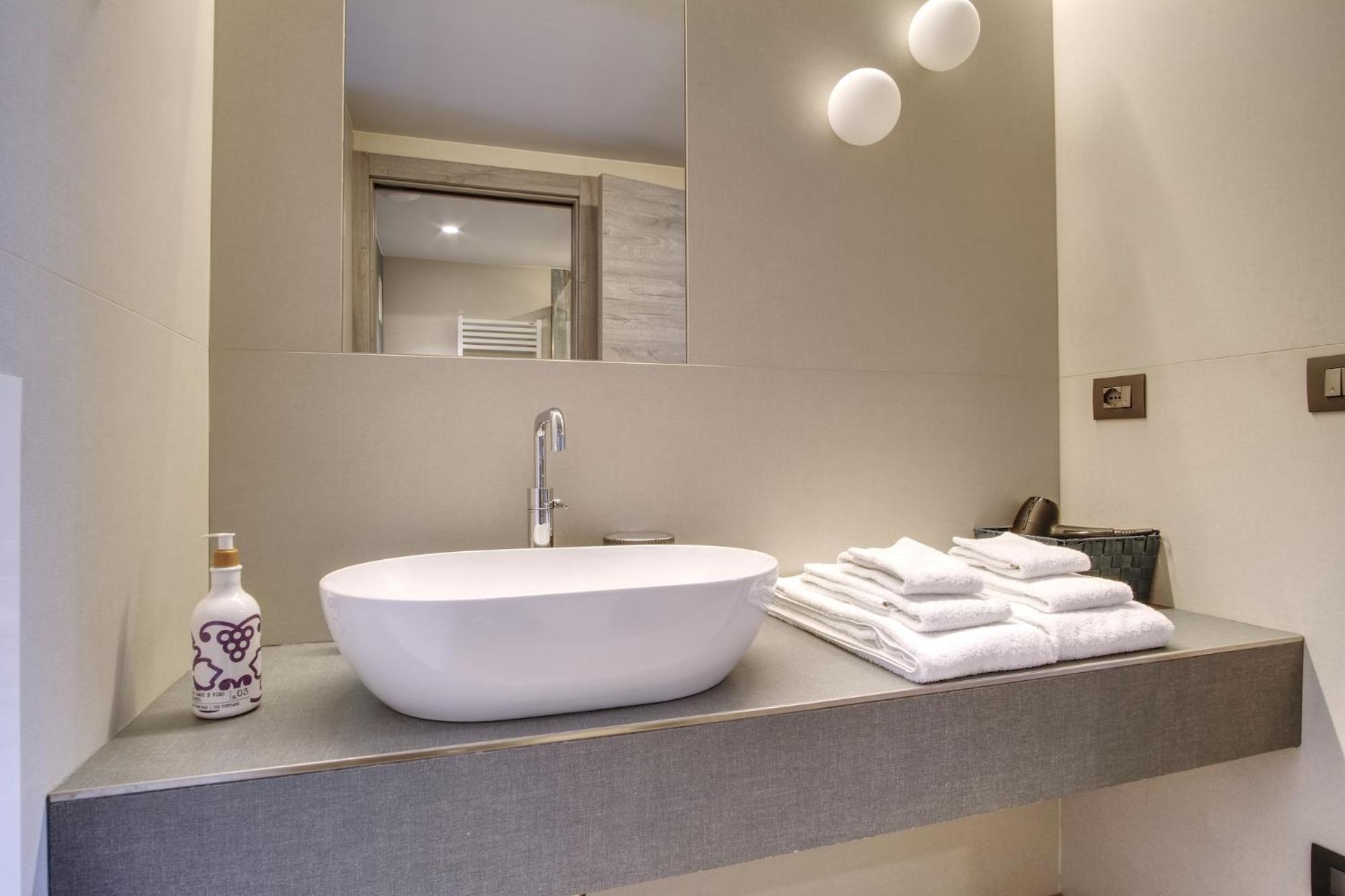 Sui Generis - Aosta Urban Apartments Ngoại thất bức ảnh